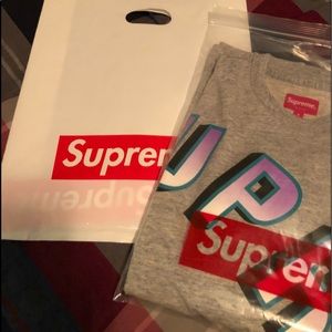 Supreme Gradient Arc Logo T-Shirt